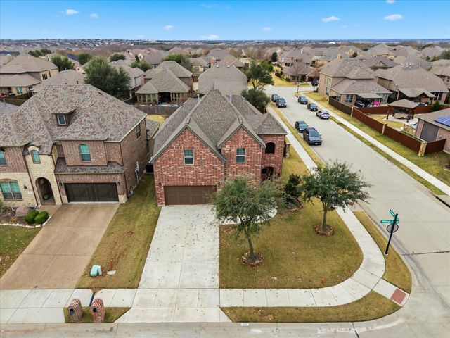 609 Bordeaux Drive, Rockwall, TX 75087