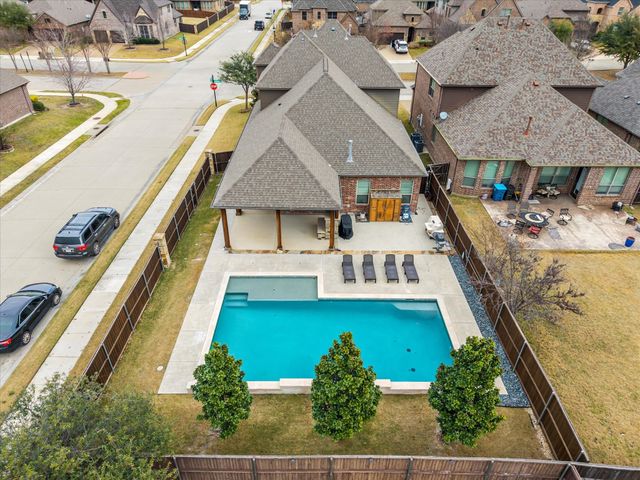 609 Bordeaux Drive, Rockwall, TX 75087