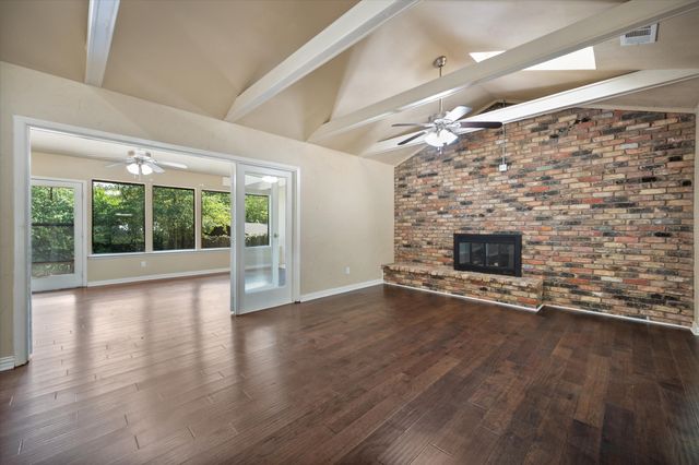 1905 Nottingham Boulevard, Fort Worth, TX 76112