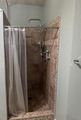 9011 Bridalveil Cir, Stockton, CA 95212