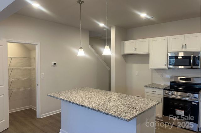 6009 Jasmine Branch Road, Charlotte, NC 28216