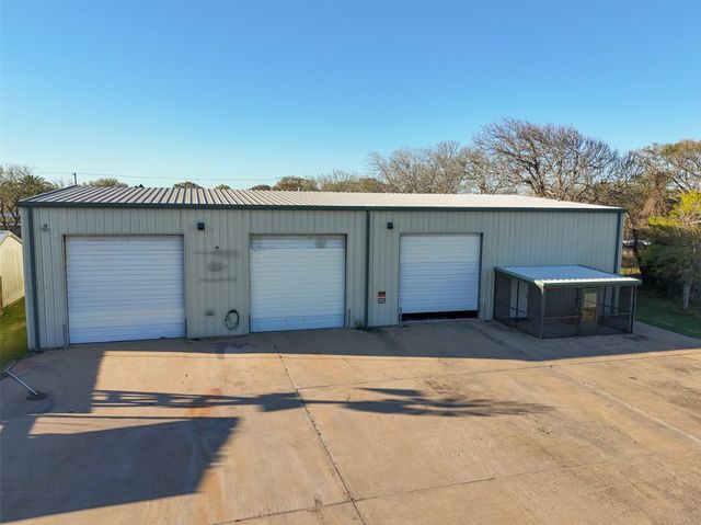 354 Fisher Street, Matagorda, TX 77414