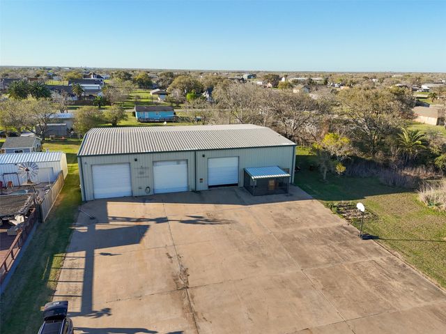 354 Fisher Street, Matagorda, TX 77414