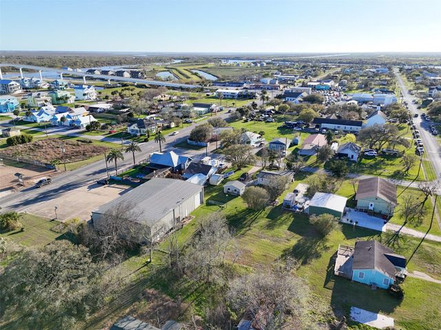 354 Fisher Street, Matagorda, TX 77414