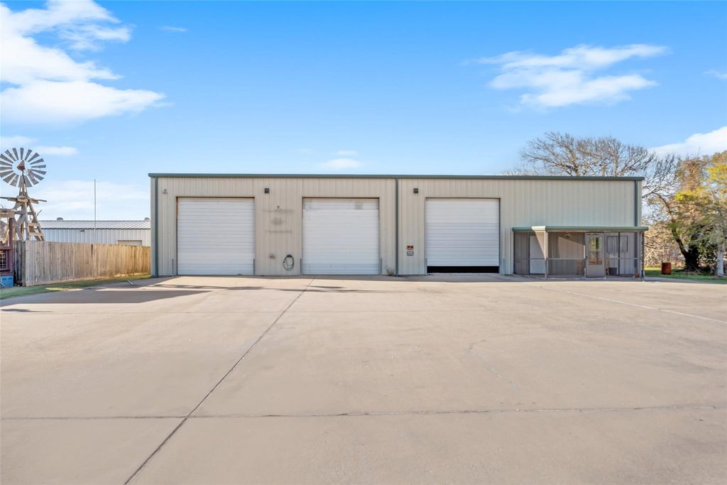 354 Fisher Street, Matagorda, TX 77414