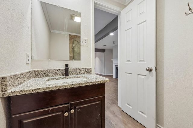 6833 Parkwood Drive, North Richland Hills, TX 76182