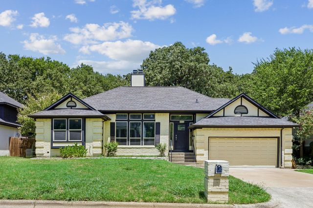 6833 Parkwood Drive, North Richland Hills, TX 76182
