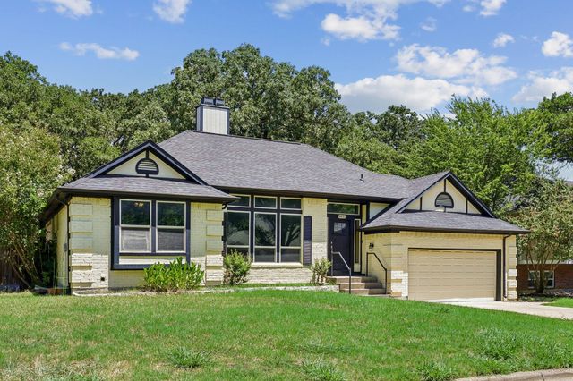 6833 Parkwood Drive, North Richland Hills, TX 76182