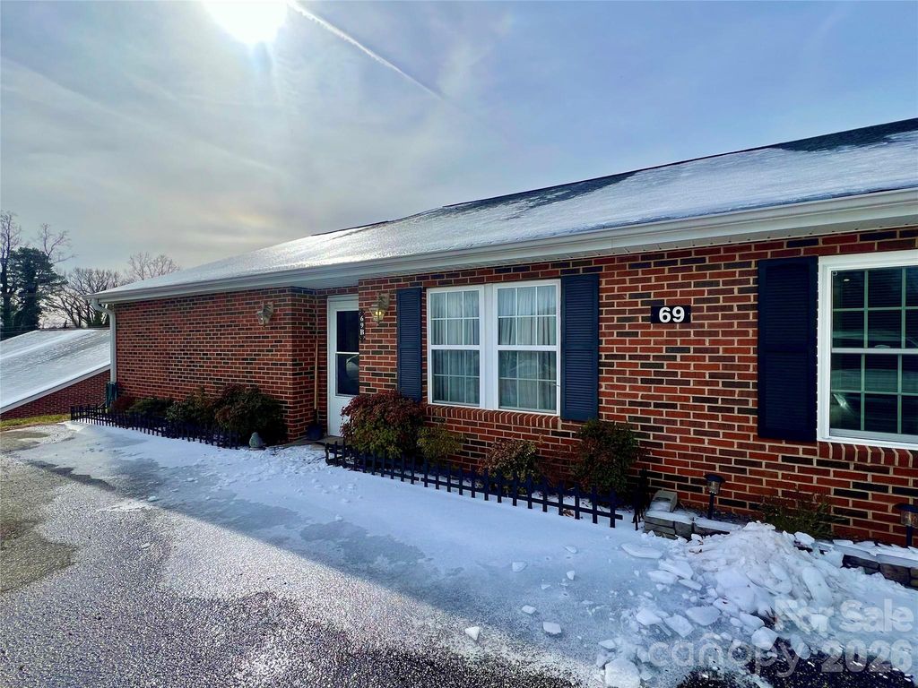 69 Buena Vista Ridge B, Marion, NC 28752