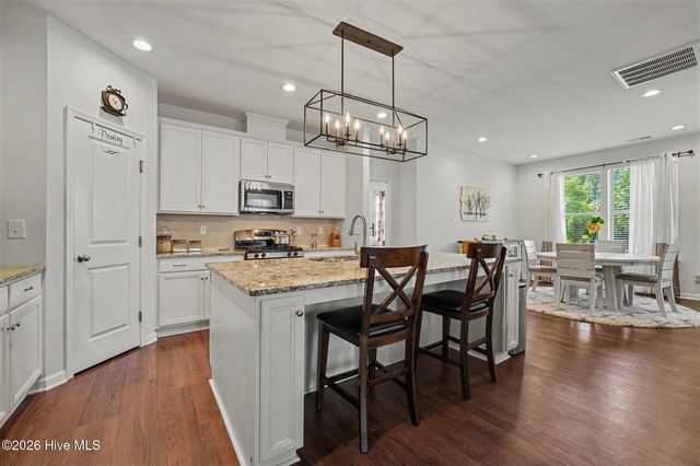 123 Carbone Lane, Clayton, NC 27527