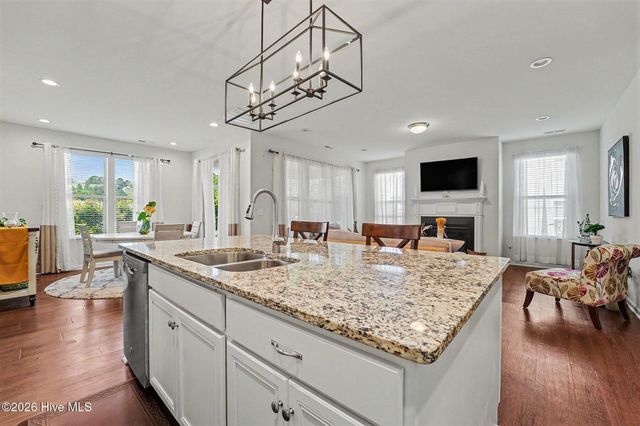 123 Carbone Lane, Clayton, NC 27527
