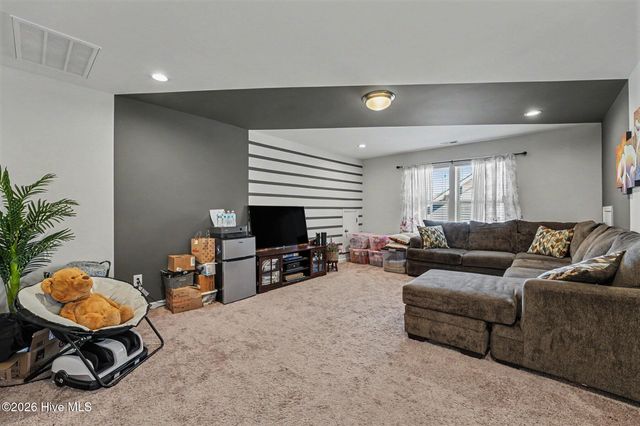 123 Carbone Lane, Clayton, NC 27527