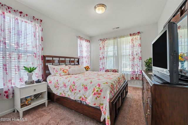 123 Carbone Lane, Clayton, NC 27527