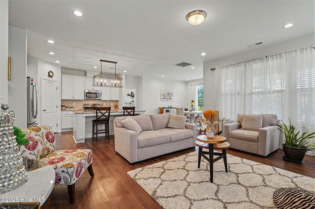 123 Carbone Lane, Clayton, NC 27527
