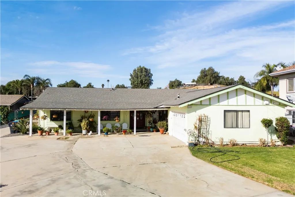 2160 Temescal Avenue, Norco, CA 92860