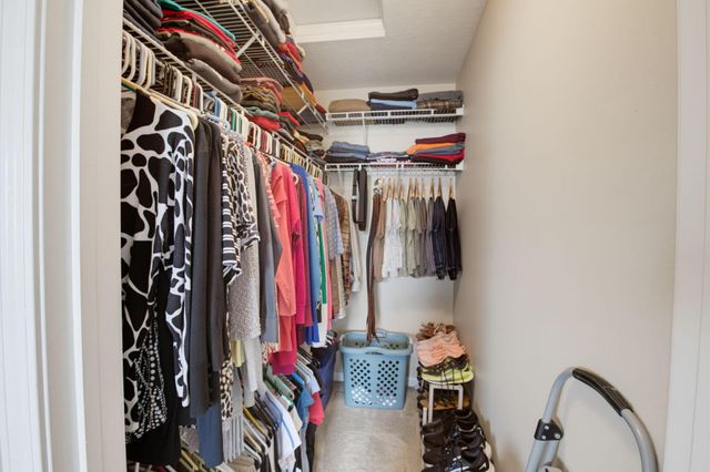 6532 Nottinghill Trail Drive, Canal Winchester, OH 43110