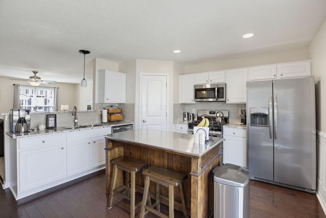 6532 Nottinghill Trail Drive, Canal Winchester, OH 43110