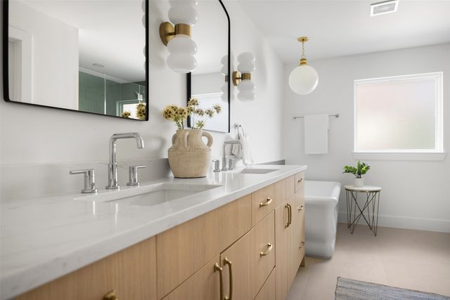 13723 Hughes Lane, Dallas, TX 75240