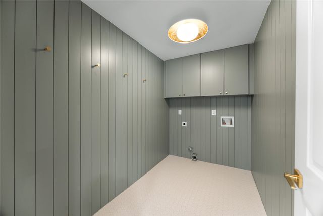 13723 Hughes Lane, Dallas, TX 75240