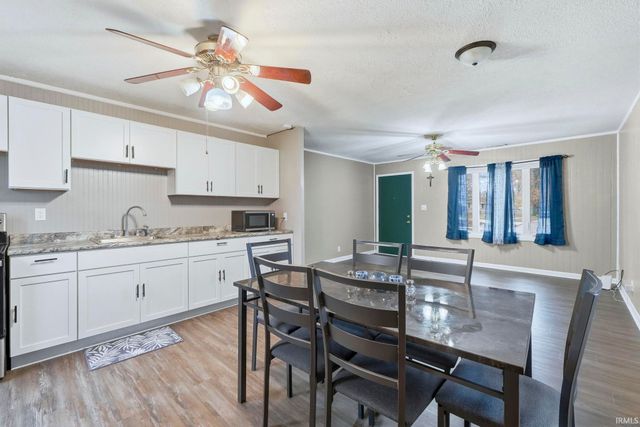 1045 Southlea Drive, Lafayette, IN 47909