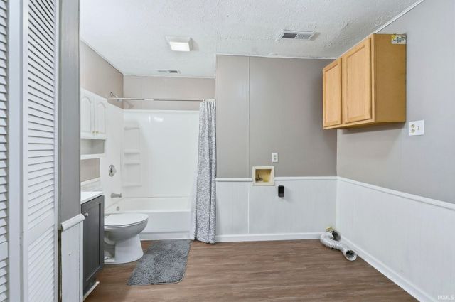 1045 Southlea Drive, Lafayette, IN 47909