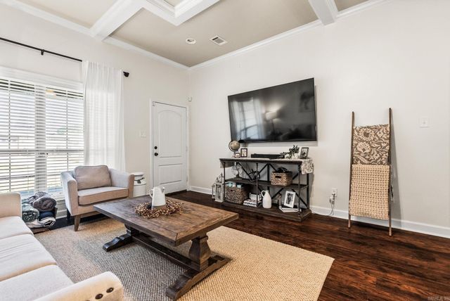 85 Smarty Jones Circle, Austin, AR 72007