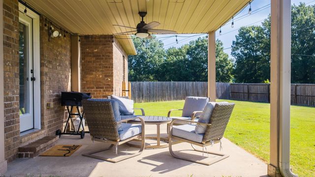 85 Smarty Jones Circle, Austin, AR 72007