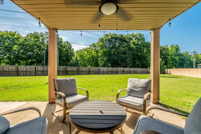 85 Smarty Jones Circle, Austin, AR 72007