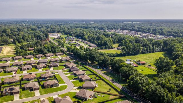 85 Smarty Jones Circle, Austin, AR 72007