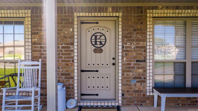 85 Smarty Jones Circle, Austin, AR 72007