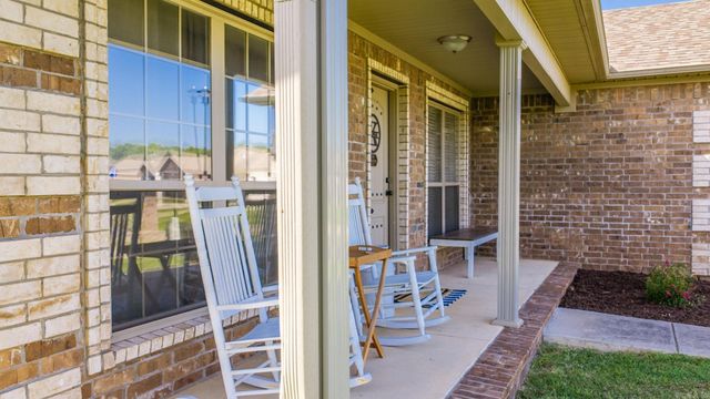 85 Smarty Jones Circle, Austin, AR 72007