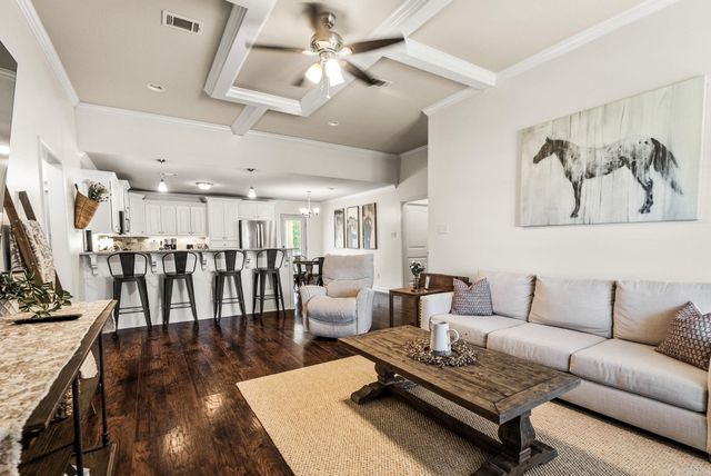 85 Smarty Jones Circle, Austin, AR 72007