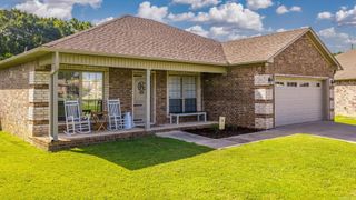 85 Smarty Jones Circle, Austin, AR 72007
