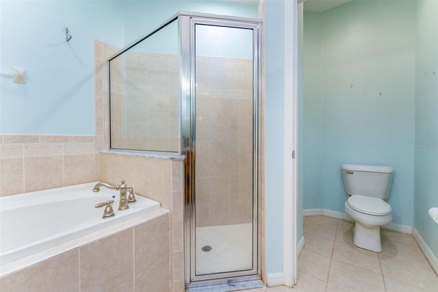 15731 PHOEBEPARK AVENUE, Lithia, FL 33547