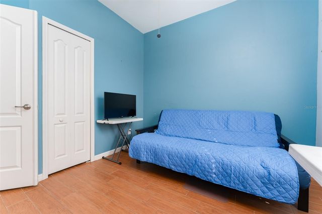 15731 PHOEBEPARK AVENUE, Lithia, FL 33547