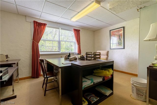 1702 Southpointe Circle NE, Canton, OH 44714