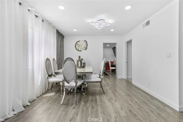 8801 Cedros Avenue 7, Panorama City, CA 91402