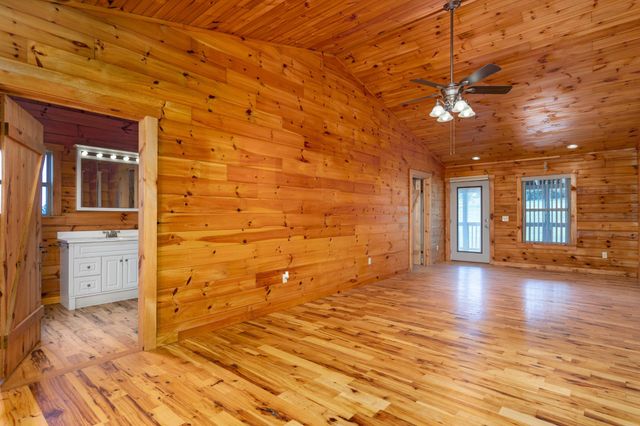 410 Pioneer Trail, Dayton, TN 37321