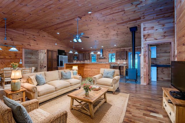 410 Pioneer Trail, Dayton, TN 37321