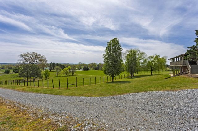 410 Pioneer Trail, Dayton, TN 37321