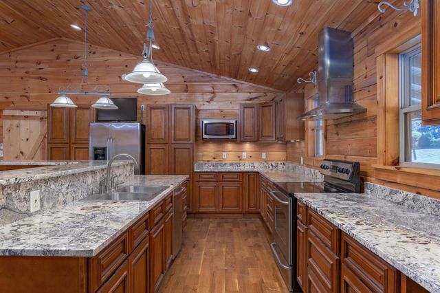 410 Pioneer Trail, Dayton, TN 37321
