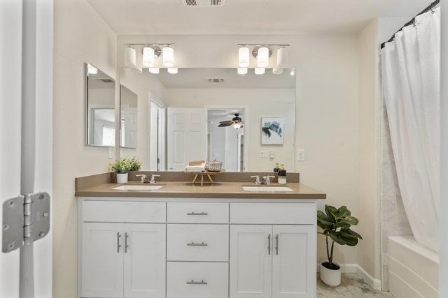 130 Lusitano Way, Gilroy, CA 95020