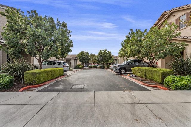 130 Lusitano Way, Gilroy, CA 95020