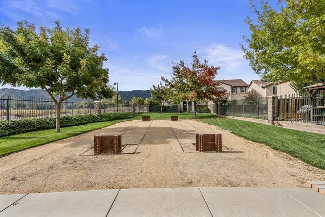 130 Lusitano Way, Gilroy, CA 95020