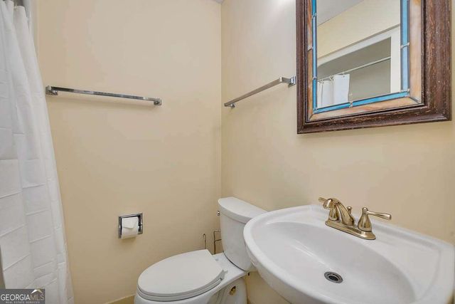 112 Meadows Way, Brunswick, GA 31525