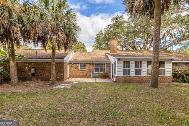 112 Meadows Way, Brunswick, GA 31525