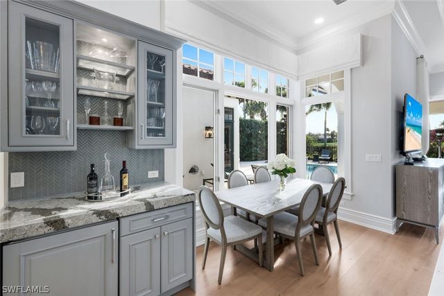 1561 Marsh Wren LN, Naples, FL 34105