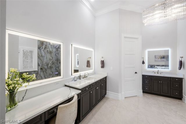 1561 Marsh Wren LN, Naples, FL 34105