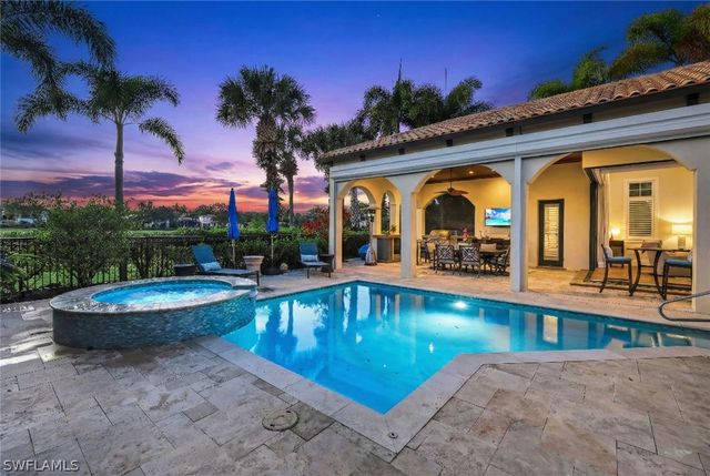 1561 Marsh Wren LN, Naples, FL 34105