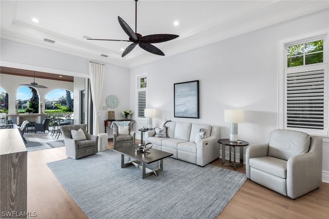 1561 Marsh Wren LN, Naples, FL 34105